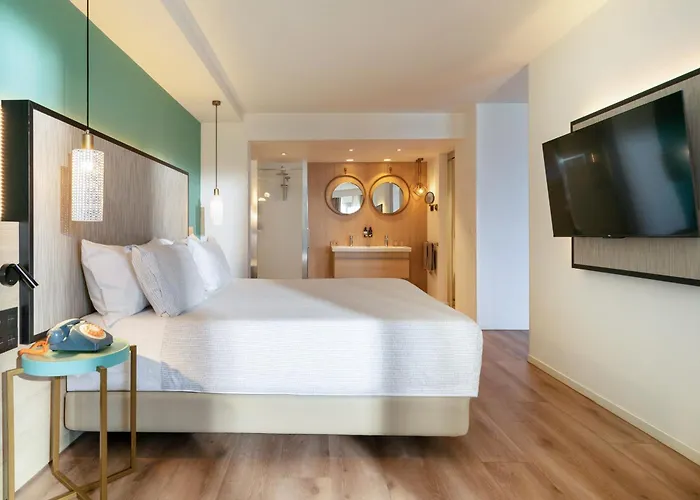 Innside By Melia Porta Maris מלון 4*