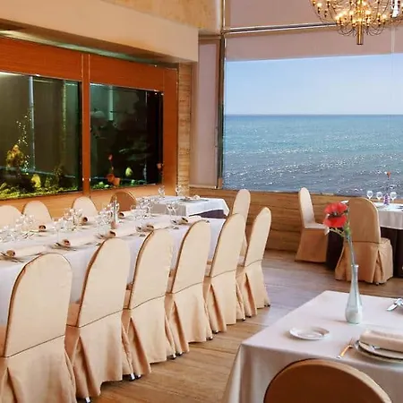 Hotel Innside By Melia Porta Maris 4*