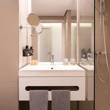 Innside By Melia Porta Maris Alicante